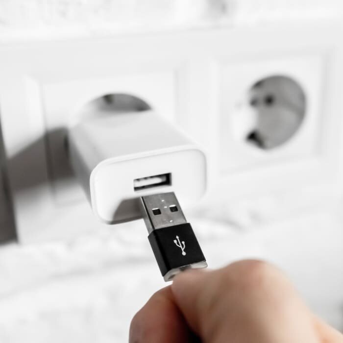Branchez-le en USB